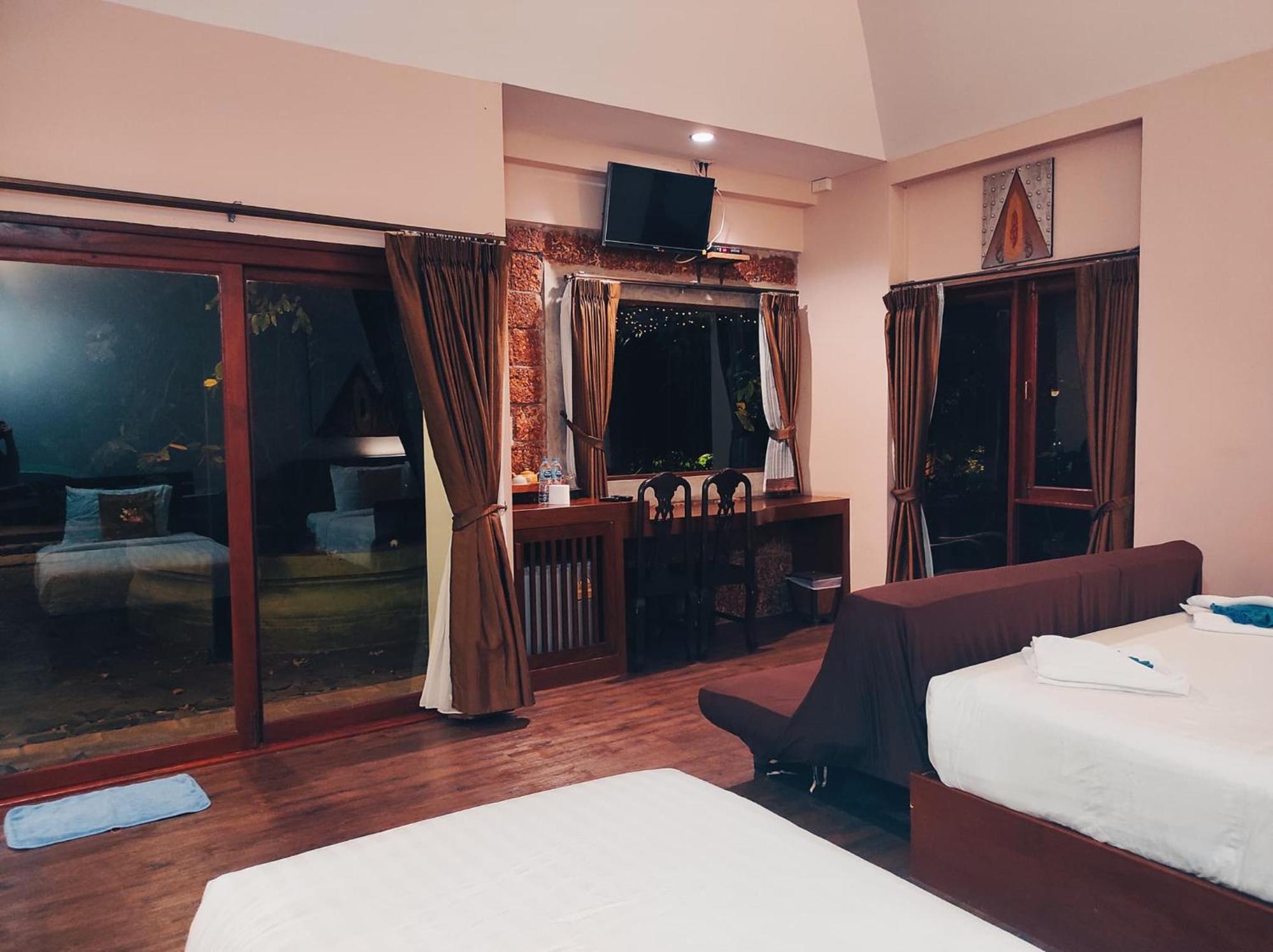 Foresto Sukhothai Guesthome Zewnętrze zdjęcie